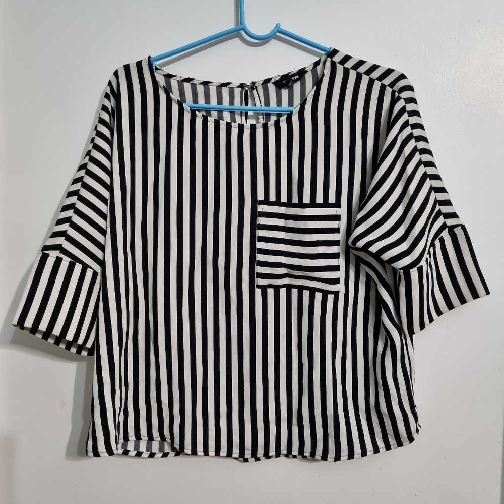 Express | white and black striped crop top